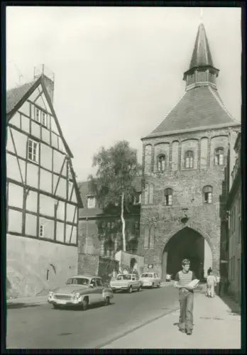 2x Foto AK - Stralsund in Mecklenburg Vorpommern - Kütertor - DDR Autos ...
