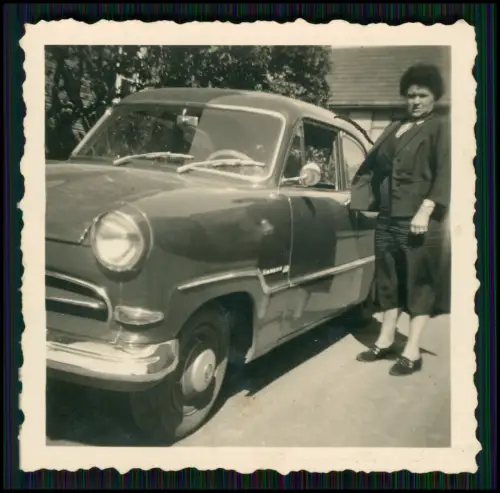 Foto - PKW Kfz Auto Oldtimer - Ford Taunus 12M, auch bekannt als Ford G13 ? 1960