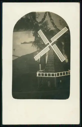 4x Foto AK - Kulisse Theateraufführung - Windmühle Leuchtturm Segelschiffe Küste