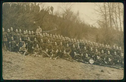 Foto AK Exerzierbild Gruppe Soldaten - Gebr. Schmid Truppenübungsplatz Münsingen