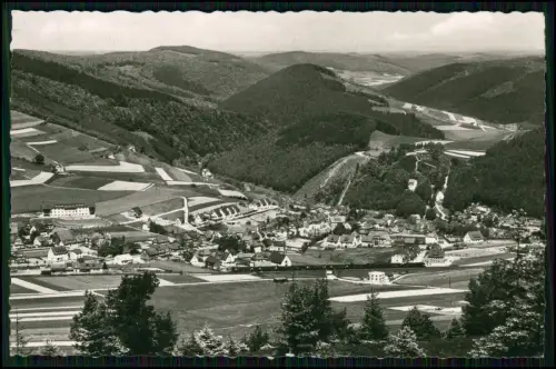 Echt Foto AK Willingen im Waldecker Land - Blick vom Ettelsberg auf Willingen