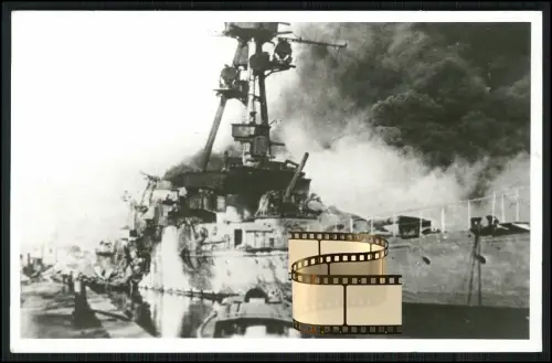 Foto 14x9cm - Schwerer franz. Kreuzer - Dupleix - 1942 in Toulon versenkt brennt