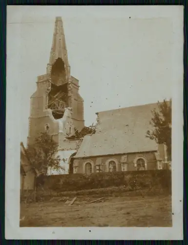 Foto 1. WK Grevillers Pas de Calais Frankreich - Kirche nach Artilleriebeschuss