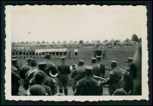 10x Foto - Musikkapelle Sportplatz Fußball - Soldaten in Kassel - um 1936