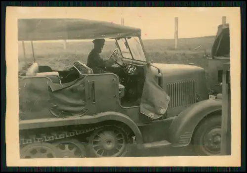 12x Foto - Soldat Halbkettenfahrzeug Zugkraftwagen Sd.Kfz.10 und andere Fotos WK