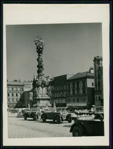 Foto 12x9cm - Linz Hauptplatz barocke Dreifaltigkeitssäule - mit Oldtimern 1930