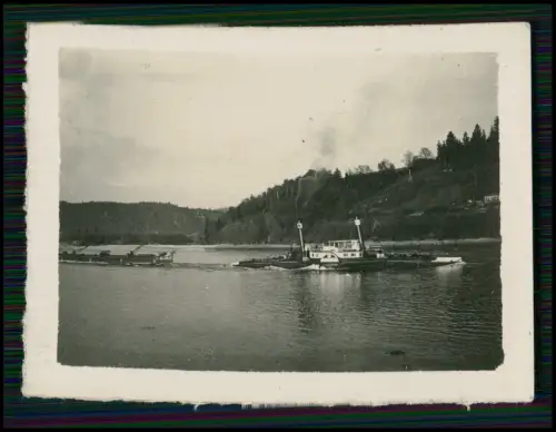Foto - Raddampfer Dampfschiff zieht Lastkahn ?- auf Fluss Bayern Österreich 1930
