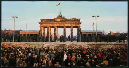 XL-Postkarte - 23x12cm - Mauerfall 1989 Feier Brandenburger Tor Soldaten sichern