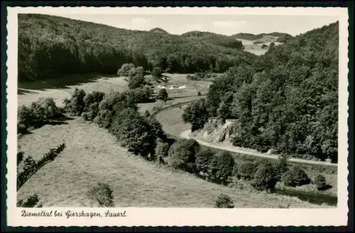 Echt Foto AK  Diemeltal bei Giershagen Sauerland - Tal mit Zeltplatz Wiesen Wald