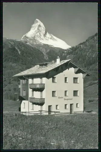 Foto AK Chalet Bergheimat in Zermatt - im Sommer - vor majestätischen Matterhorn