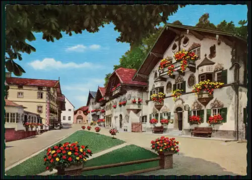 AK - Neubeuern am Inn - Lr. Rosenheim - bemalte Häuser Blumen - mit Oberem Tor