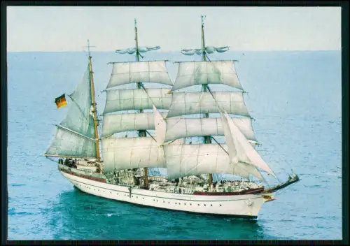 AK - Segelschulschiff Gorch Fock - Besatzung: 274 Mann - Maschine Diesel 680 PS