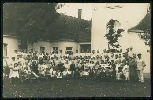 Foto AK 1.WK - Ravensburg Gruppe Soldaten im Lazarett Belegschaft Pflegepersonal