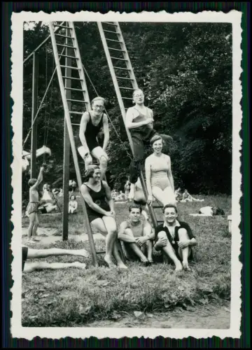 9x Foto - Soldaten junge Männer und Damen - Sport Baden Kameradschaft im Freien