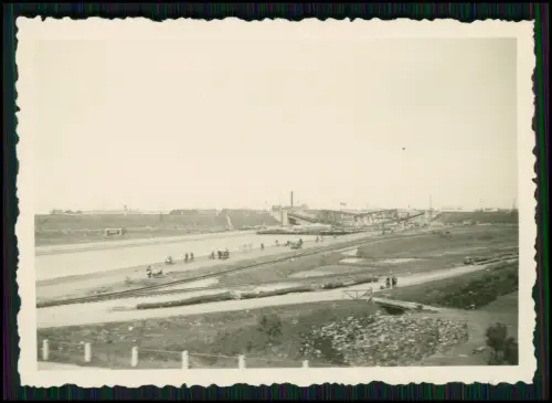 4x Foto - Frankreich Soldaten Wehrmacht - Trümmer Kriegszerstörung Brücke u. a.