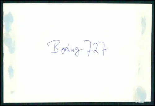 Foto 12x8cm - Flugzeug - Iberia Boeing 727 rollt am KLM-Flugzeug vorbei Rollfeld