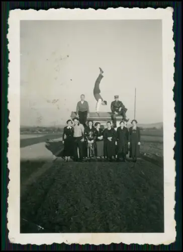 23x Foto - Soldaten Wehrmacht Einsatz - Front Uniform Waffen WWII WK2 Militär ..