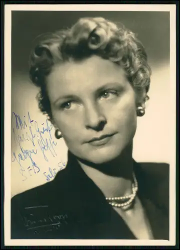 Foto 15x10cm - Helga Hesse SFB Berlin - Atelier Druckstempel  Autogramm signiert