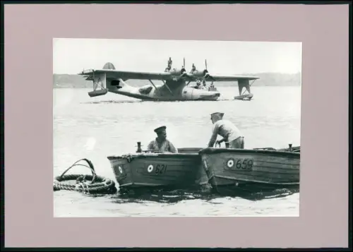 Foto Flugzeug - CATALINA Flying Boat Singapore RAF Moorings Malay Personnel WWII