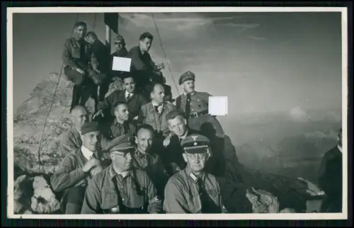 2x Foto AK - Soldaten Wehrmacht und andere - auf dem Nebelhorn-Gipfel Alpen Berg