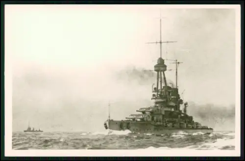 Foto AK - SMS Bayern Großlinienschiff Kaiserliche Marine 1916 in Dienst gestellt