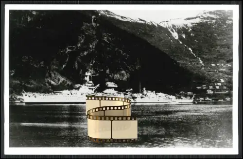 Foto AK - leichter Kreuzer Nürnberg - Kriegsschiff der deutschen Kriegsmarine