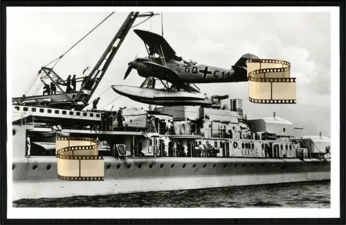 Foto AK - leichter Kreuzer Nürnberg - Kriegsschiff der deutschen Kriegsmarine