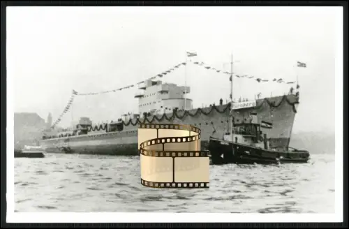 Foto AK - leichter Kreuzer Nürnberg - Kriegsschiff der deutschen Kriegsmarine