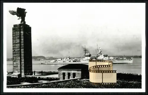 Foto AK - leichter Kreuzer Nürnberg - Kriegsschiff der deutschen Kriegsmarine