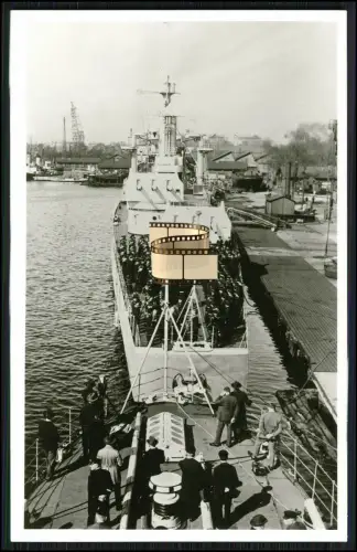 Foto AK - leichter Kreuzer Königsberg - Kriegsschiff Reichsmarine Kriegsmarine