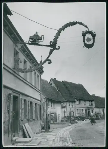 Foto 17x12cm - kleiner Ort Württemberg Gasthaus Gasthof mit Wirtshausschild 1940
