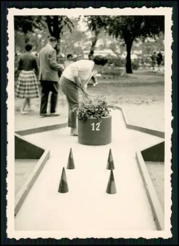 15x Foto Strandurlaub in Bremerhaven Sonnenbaden Strandkorb - auch Minigolf 1955