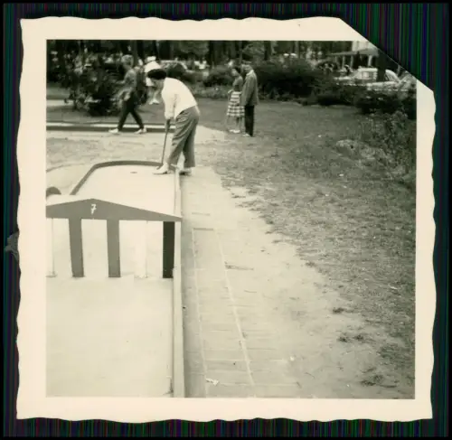 15x Foto Strandurlaub in Bremerhaven Sonnenbaden Strandkorb - auch Minigolf 1955