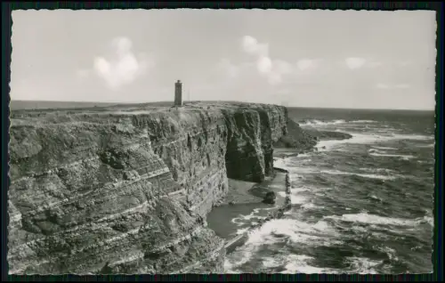 2x Echt Foto AK - Steilküste Helgoland Leuchtturm auf Oberland Sturm Brandung