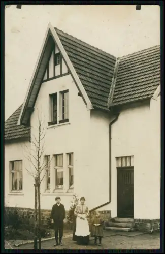 Foto AK - Haus-Front Eingang - Familie Bau Siedlung Arbeiter Wohnhaus - 1920er