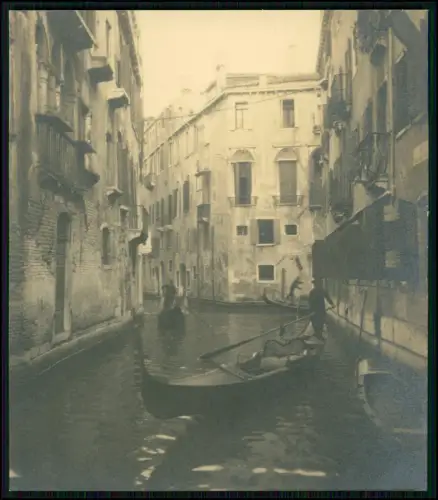 2x Foto - Venedig Gondel auf schmalem Kanal 1895  Original vintage Venezia Italy
