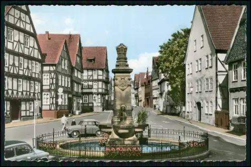 AK - Hofgeismar Marktplatz Fachwerk Brunnen - Altstadt mit PKW Goggomobil Goggo