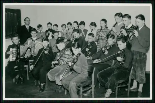 5x Foto Fritzlar Schulorchester Hessen 1953 Musikklasse Geige Akkordeon Tamburin