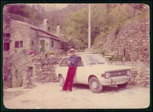 Foto - Italien - Zastava 101 Skala Ken. M-WJ - Oldtimer 1970er - Steinhaus Auto