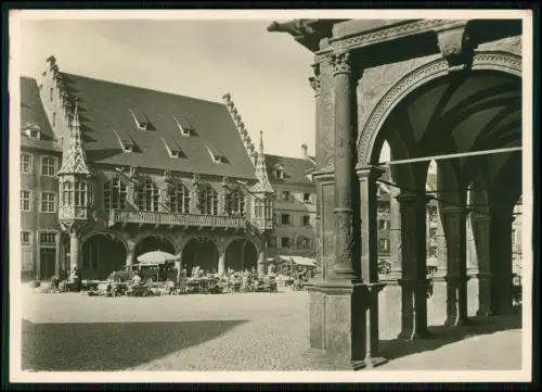 Foto AK - Freiburg Breisgau Kaufhaus Gotik Markt Münsterplatz Säulen Bogenhalle