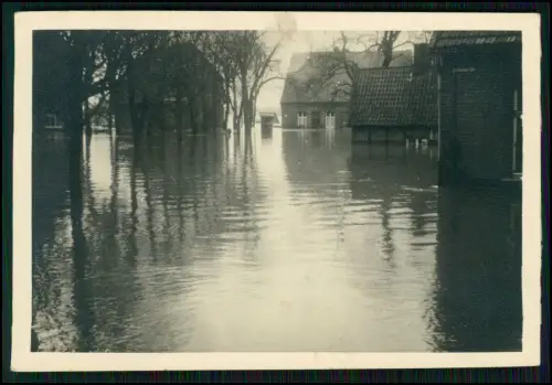 4x Foto - Hochwasser in einem Dorfgebiet, überflutete Häuser Bäume Menschen 1933