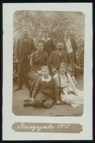 12x Echt Foto AK - Portrait - Personen Gruppen Mädchen Damen Herren 1910-1920er