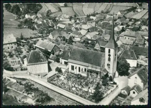 Foto AK - Blienschwiller  Blienschweiler Elsass Kirche mit Dorfansicht Luftbild