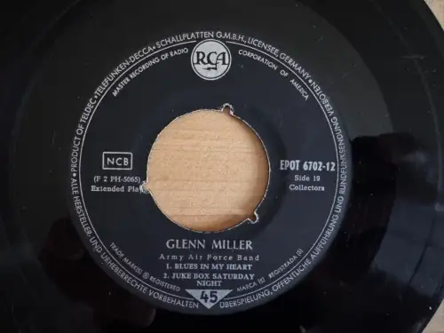 Glenn Miller Army Air Force Band - RCA EPOT 6702 12 - Teldec Germany 45rpm Swing