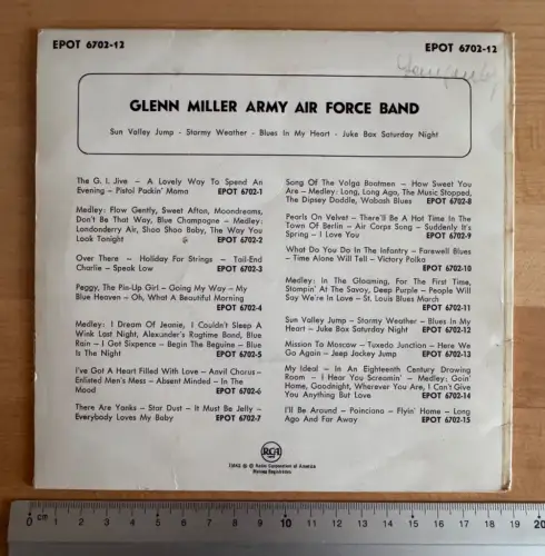 Glenn Miller Army Air Force Band - RCA EPOT 6702 12 - Teldec Germany 45rpm Swing