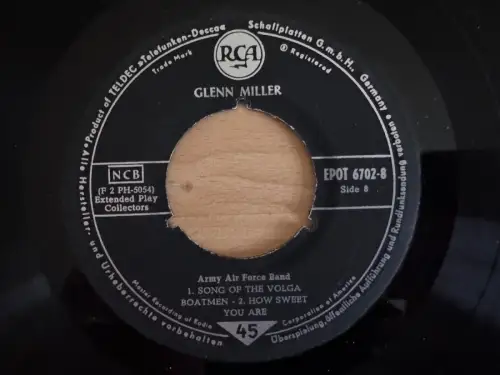 Glenn Miller Army Air Force Band - RCA EPOT 6702-8 - 45 RPM Vinyl Single TELDEC