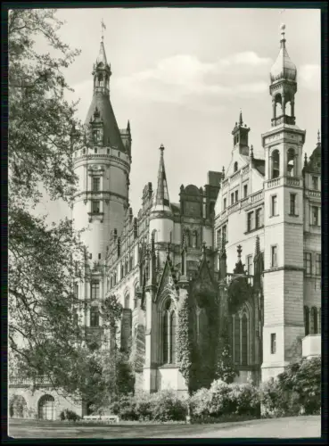 4x AK Schwerin Schloss Gesamtansicht mit Türmen u. Kuppel DDR Foto Helms & Fritz
