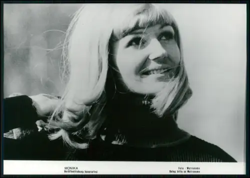 Monika – Original Metronome Pressefoto 1971  Deutsche Schlagersängerin - 18x13cm
