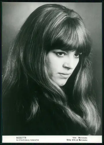 Nicoletta – Original Metronome Pressefoto 1970er Französische Sängerin - 18x13cm