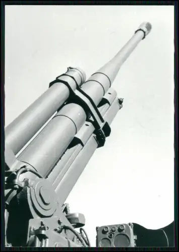 5x Foto n. 1945 - Panzerabwehrkanone Pak Flak sowjetischer Bauart ? und Geschütz